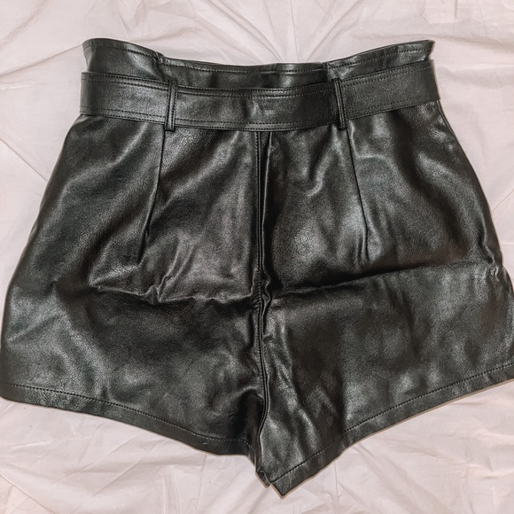 Belted Leather Shorts - Picture 2 of 2